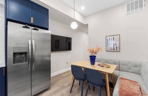Bergen House | Spacious 4-bedroom house in beautiful Jersey City with Laundry