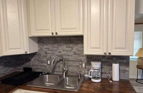 Old Seminole Heights House | Spacious 5-bedroom house with WiFi, AC in enjoyable Tampa