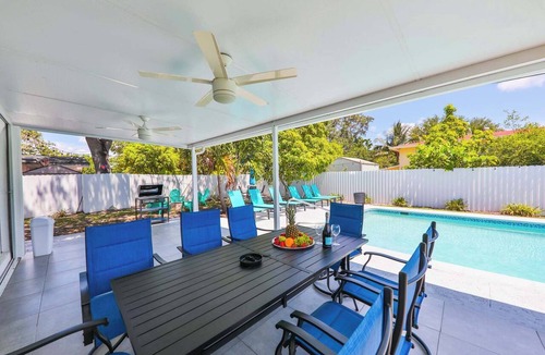 Ives Estates House | Spacious 5BR Villa with Private Pool Near Hard Rock Stadium