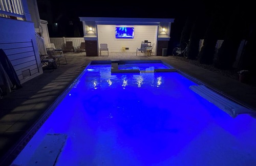 Avalon House | Spacious 7-bedroom home in Avalon perfect for families, with pool & hot tub.