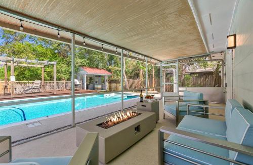 Brandon House | Spacious & Amazing Home w Big Pool and Patio