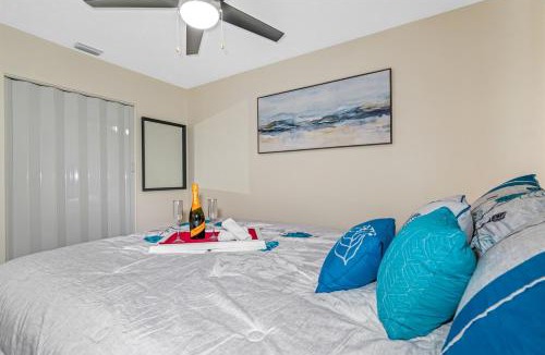 Brandon House | Spacious & Amazing Home w Big Pool and Patio