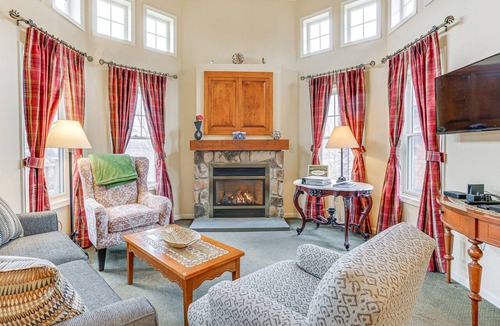 Vernon Condo | Spacious Condo w/View < 1 Mi to Mtn Creek Resort!