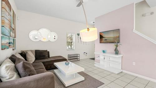 Bellavida House | Spacious Family Townhouse Sleeps 8