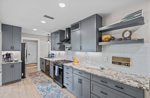 Fort Walton Beach House | Spacious Heated Pool Oasis: Near Emerald Coast Beaches! 4BR 2BA