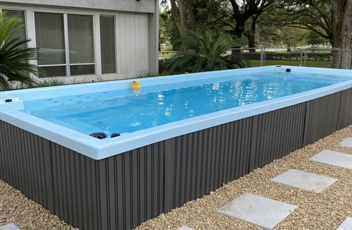 Bearss Plaza House | Spacious House with heated 24ft swim spa pool