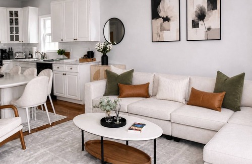 Greenville Apartment | Spacious Jersey City Home Near NYC/FIFA World Cup/Backyard, Fire Pit & Arcade
