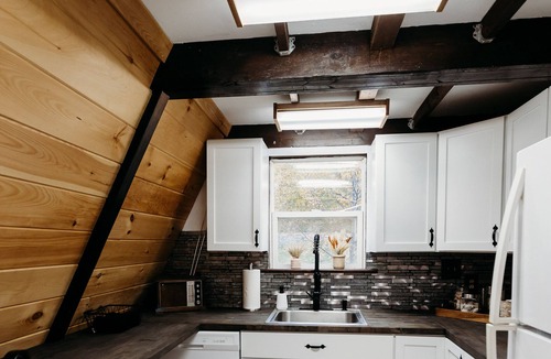 Stamford Ski Chalet | Spacious Modern A-Frame w/Private Pond, Expansive Outdoors / Skiing / hiking!