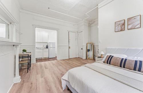 Washington Heights Apartment | Spacious Washington Heights Studio Near Transit