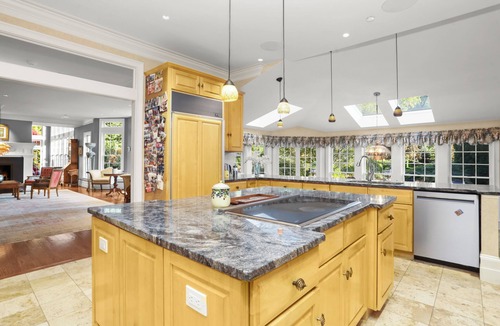 Purchase House | Spectacular Mansion with pool/spa - close to NYC
