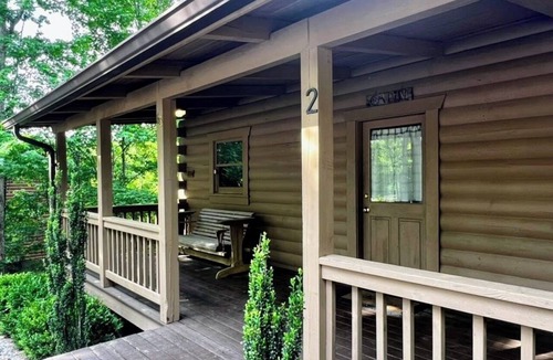 Pine Mountain Cabin | Spectacular mountain views and a hot tub!