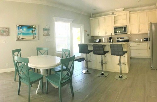 Little Torch Key House | SPECTACULAR SUNSETS-60' DOCK SO CLOSE TO OPEN WATER- LITTLE TORCH KEY