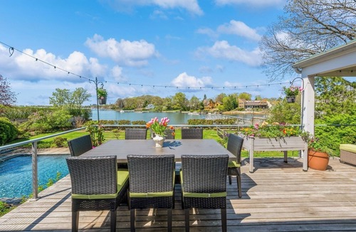 Mamaroneck House | Spectacular Westchester Waterfront Rental: Stunning Views Pool Hottub Gym & Dock
