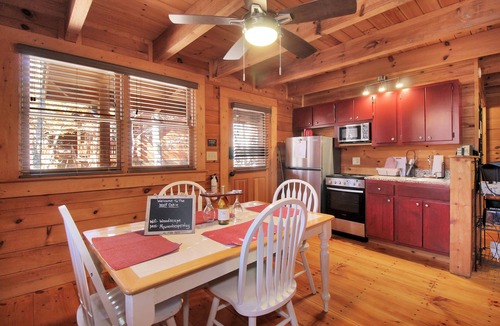 Pine Mountain Valley Cabin | Spend Labor Day at Wolf - Fiber Wifi! - Close to Callaway Gardens