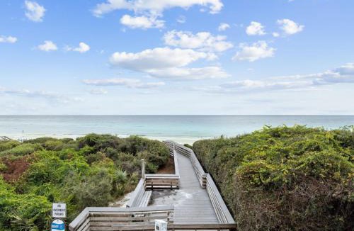 San Juan House | SPF 30A by 30A Escapes