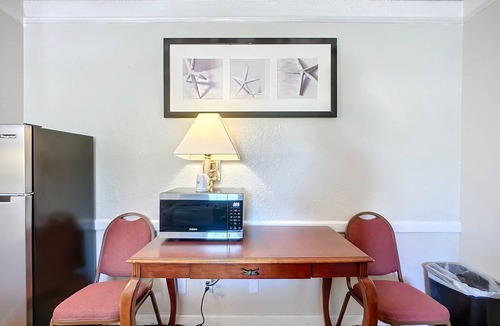 Highlands Hotel | Stayable Jacksonville North