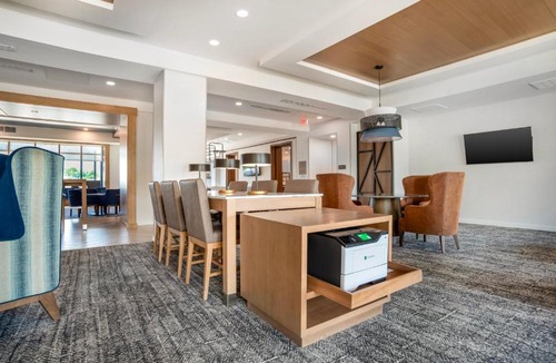 Crestview Hotel | Staybridge Suites Crestview South by IHG