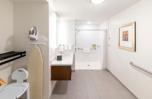 Naples Hotel | Staybridge Suites - Naples - Marco Island by IHG