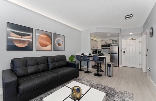 Florida Central Atlantic Coast Villa | StaySky Suite Near Universal – Pool & Parking
