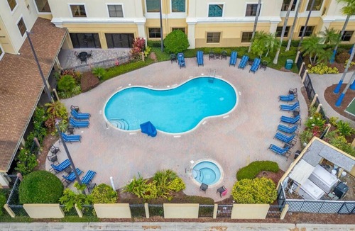 Florida Central Atlantic Coast Villa | StaySky Suite Near Universal – Pool & Parking