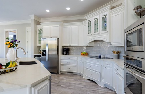 Folly Field House | Steps to Beach | Pool, Hot Tub, Fire Pit 7BR, Sleeps 18 | Cobalt Coast