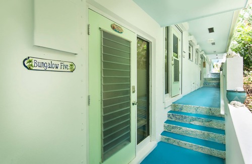 Juno Beach House | Steps to Beach Hidden Gem Boutique Hotel