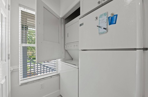Naples Condo | Steps to Pool & Pickleball Naples Resort 2BR Near Golf & Beaches