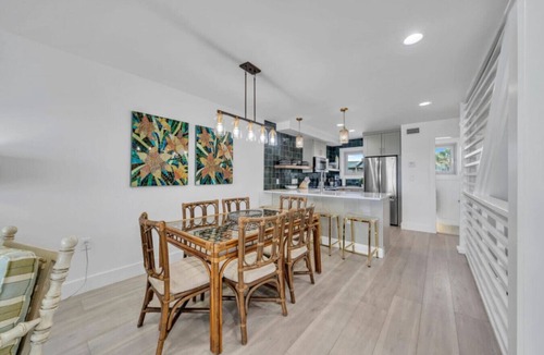 Miramar Beach Villa | Steps to Sand | 4BR | Sleeps 10 | All is Whale #2