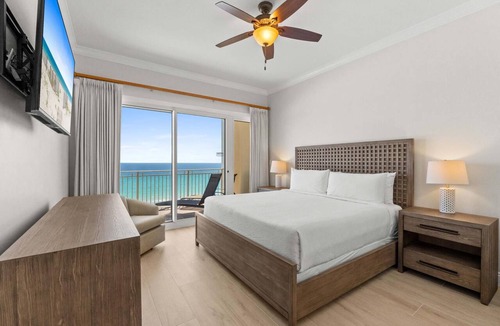 Thomas Drive Condo | Sterling Beach 706 - Beachfront, Pool, Hot Tub, East End PCB, Free Golf Daily