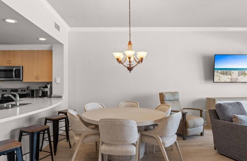 Thomas Drive Condo | Sterling Beach Resort by Panhandle Getaways
