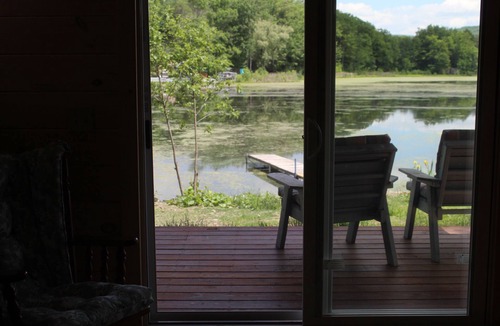 Bradford Cabin | Stevens Lane New Log Cabin - Lamoka Lake - just steps from the water's edge.