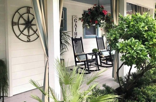 Jupiter House | Story Book Pool Home on lake! 3 bedrooms, loft, office and 3 baths