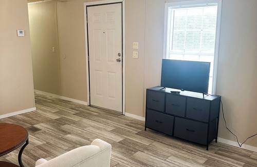 Douglas House | Stratton Oaks - 3 bed manufactured home 5 miles from Douglas