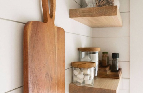 San Juan Cottage | Studio Juan: Seagrove Beach tiny house 30A + pool + bikes + beach chairs