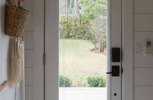 San Juan Cottage | Studio Juan: Seagrove Beach tiny house 30A + pool + bikes + beach chairs