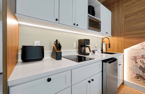 Florida Central Atlantic Coast Apartment | Studio near Epic Universe and Disney