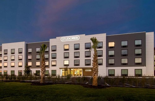 Westside Hotel | StudioRes by Marriott Jacksonville Orange Park