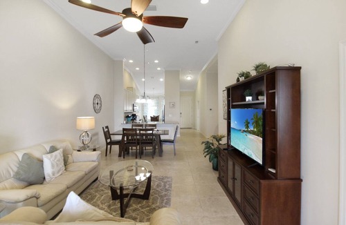 Braden River Condo | Stunning 2nd floor condo at Esplanade Golf & Country Club - Golf Included - Wait N Sea