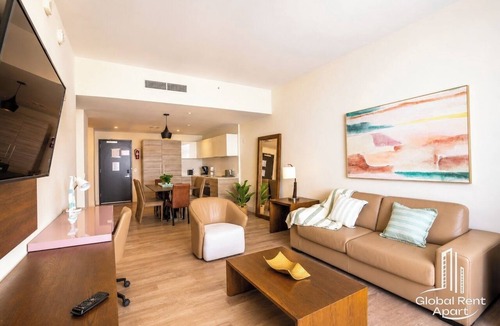 Hollywood Condo | Stunning Intracoastal Views and Sunset Steps F/beach