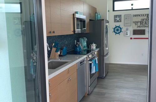 Whitney Beach Villa | Stunning Modern Villa with Private Pool&Dock on Longboat Key.Your Dream Getaway!