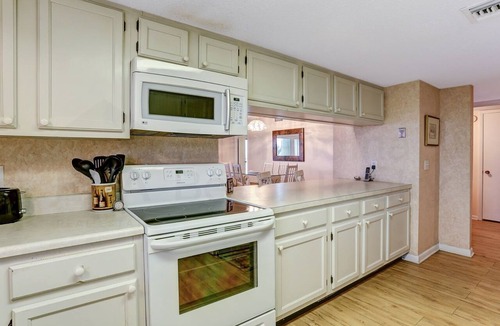 Fernandina Beach Condo | Stunning Ocean views from this 3 bedroom condo. Enjoy your piece of paradise.
