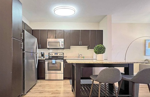Carver City - Lincoln Gardens Apartment | Style & Comfort in Central Tampa, Near Everything