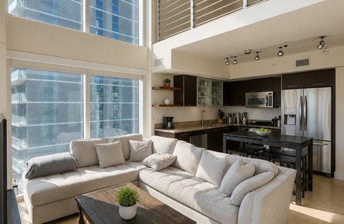 Brickell Condo | Stylish 2BR Brickell Condo Near River, Dining & MetroMover