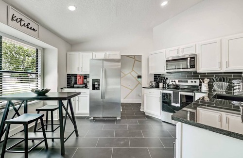 Westside House | Stylish 3BR Pool & Hot Tub Home Near NAS Jax, Great for Extended Stays