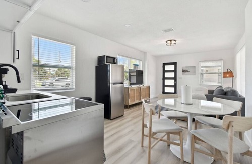 Treasure Island Apartment | Stylish Treasure Island Getaway - Unit 8