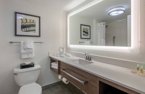 Tropic Hotel | Stylish Viera Getaway | 2 Units | Steps from The Avenue Viera - 1.9 miles | Pool
