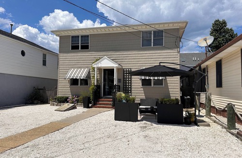 Seaside Heights Condo | SUMMER IS HERE. WISH YOU WERE TOO. BEACH LOCKER W/GEAR ON BEACH. GREAT LOCATION