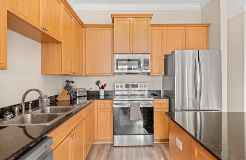 Long Beach Hotel | Summer Specials! 900 Feet to the Beach! 5 BR 4 1/2 Baths with Game Room and Pool