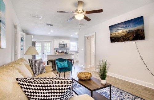 San Jose House | Summer Spot! Charming Florida Cottage 5min to San Marco