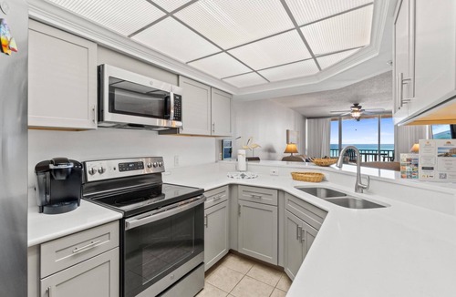 Biltmore Beach Condo | Summerhouse 507B - Beachfront Condo, 2 Pools, Pickleball & Free Daily Activities